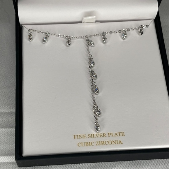 New in Box Christian Soriano necklace silver plate cue box zirconia - Picture 3 of 3